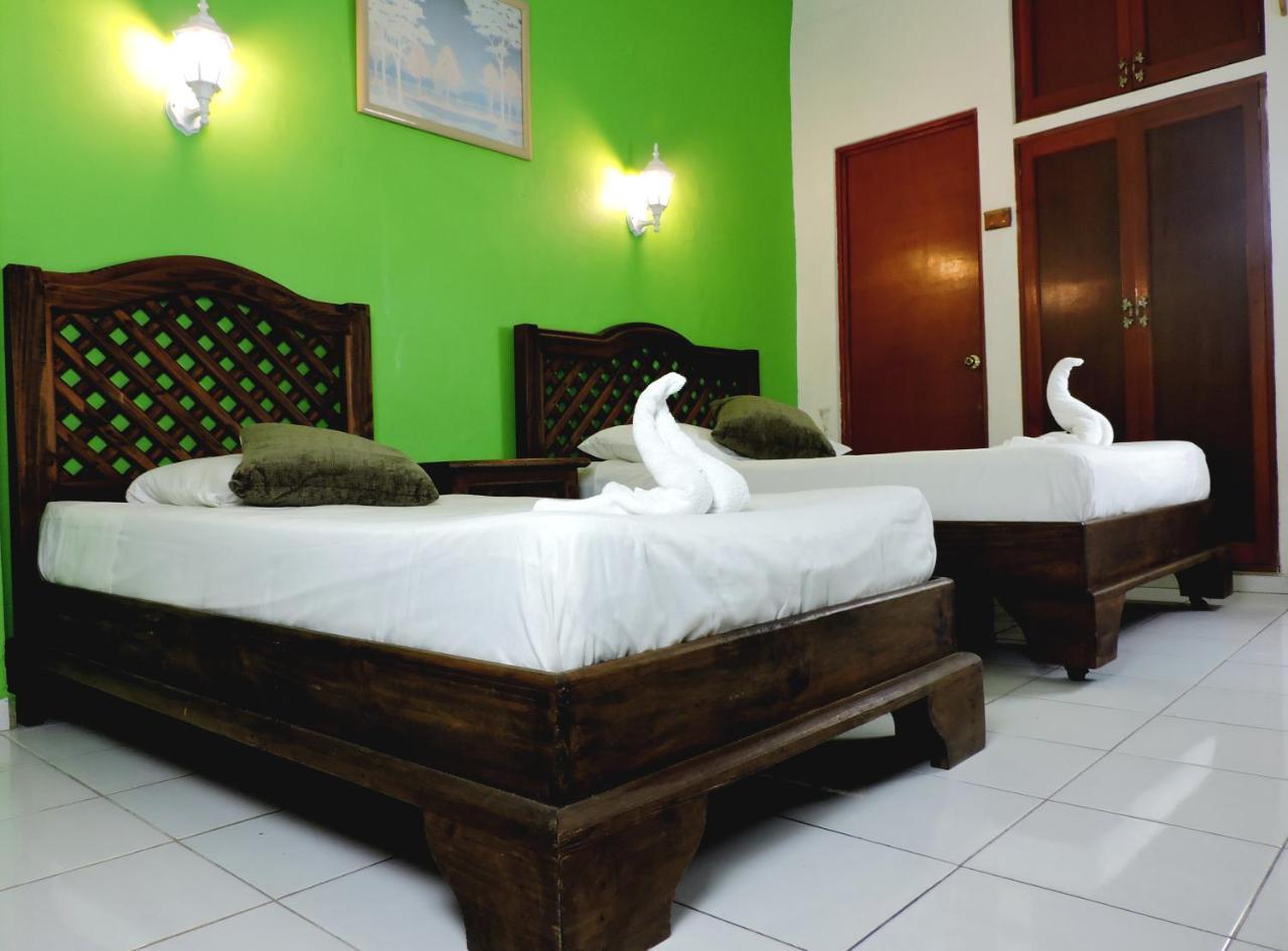 Hotel Valladolid Valladolid  Eksteriør billede