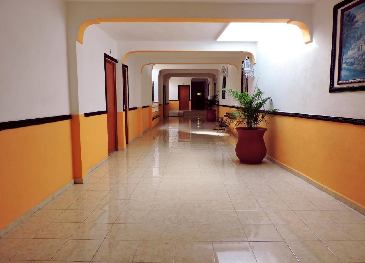 Hotel Valladolid Valladolid  Eksteriør billede